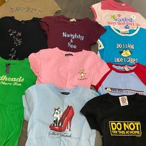 Women’s small / Xs graphic tees ten pairs